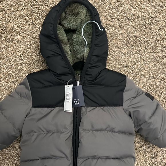 Brand new BabyGap winter coat - Picture 1 of 1